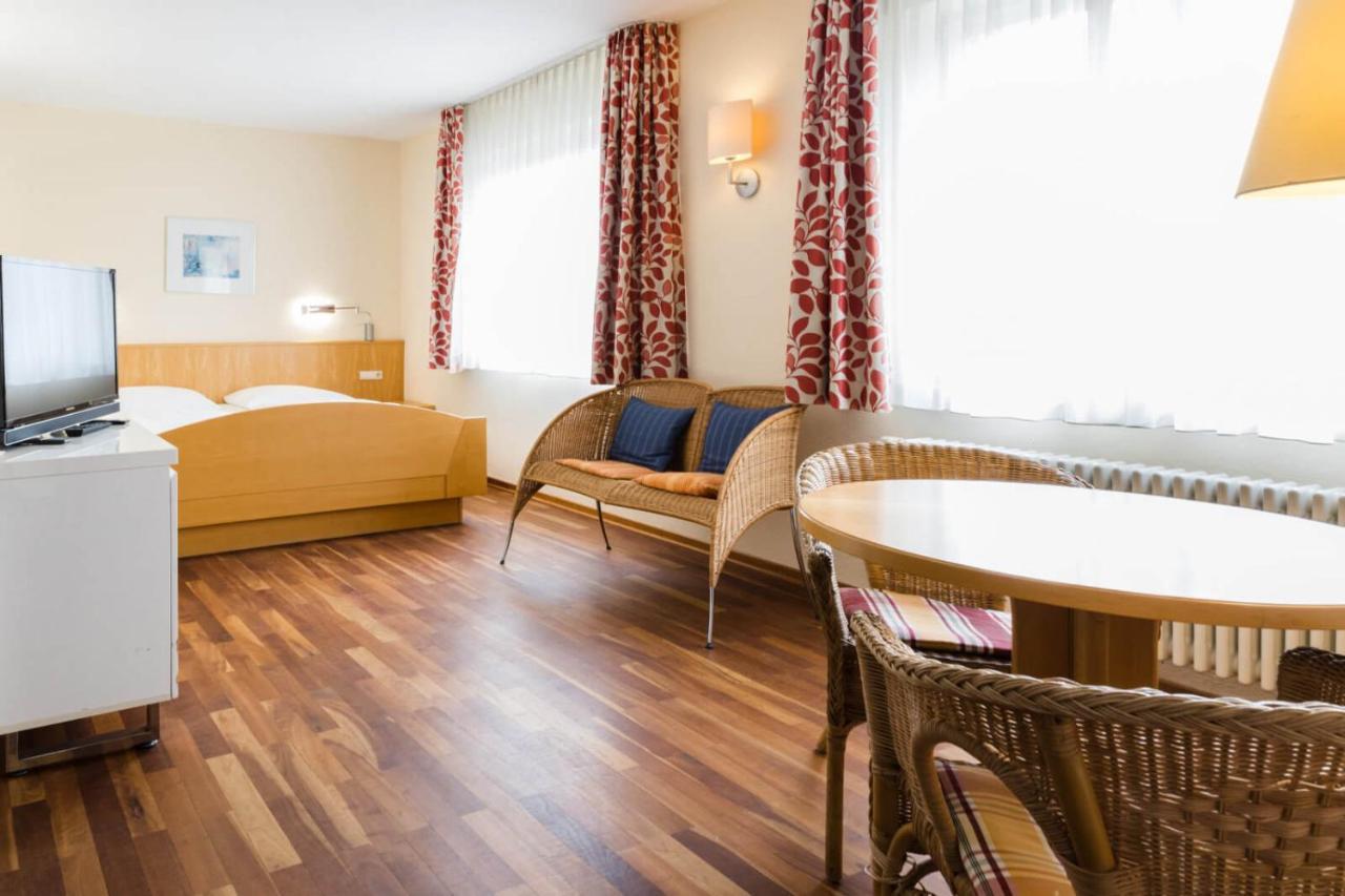 Bike- Und Ferienhotel Freiburg Merzhausen Ngoại thất bức ảnh