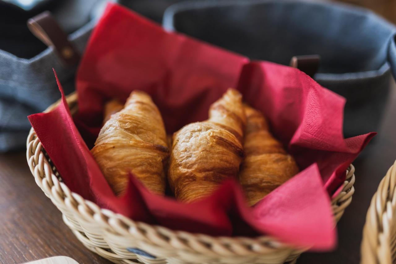 Bike- Und Ferienhotel Freiburg Merzhausen Ngoại thất bức ảnh