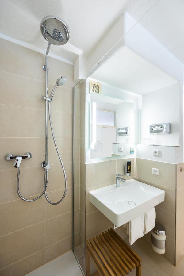 Bike- Und Ferienhotel Freiburg Merzhausen Ngoại thất bức ảnh