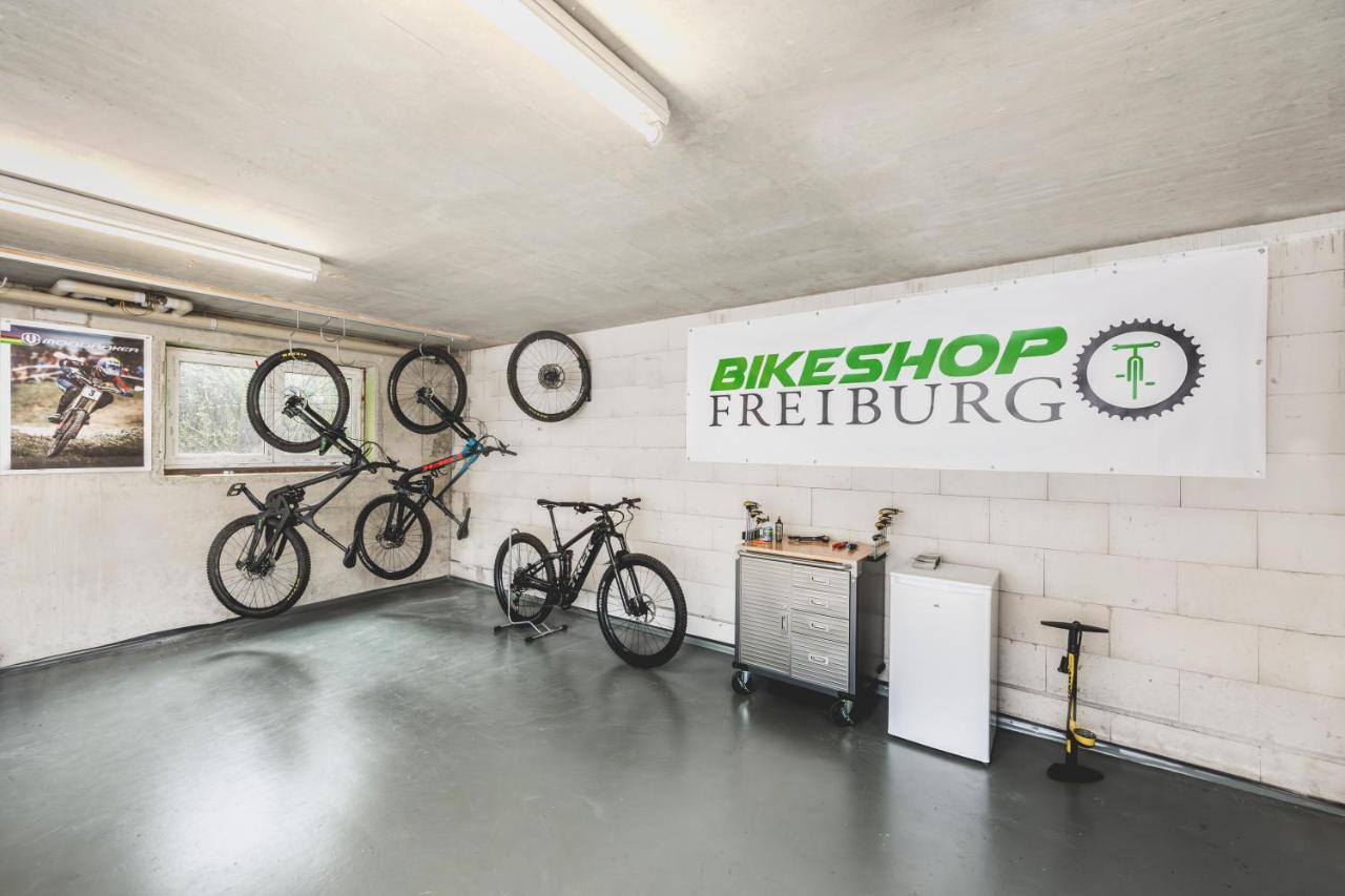 Bike- Und Ferienhotel Freiburg Merzhausen Ngoại thất bức ảnh